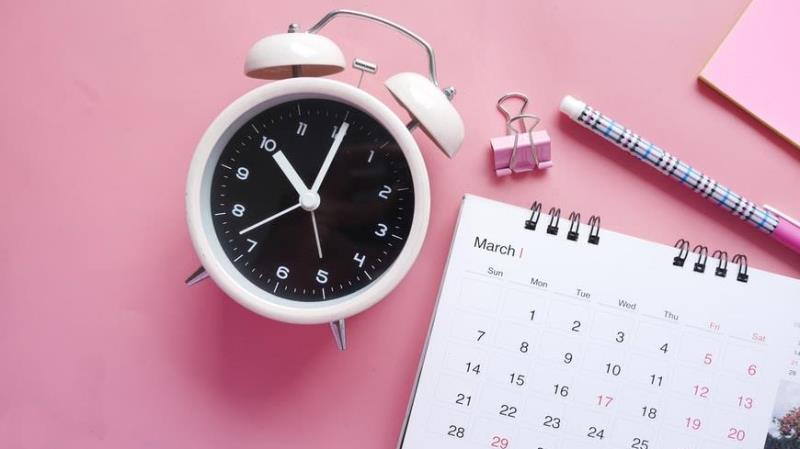 For and against a four-day work week: How will the financial sector fare?